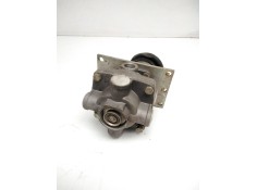 Recambio de valvula aire para iveco eurocargo 150 e 18 referencia OEM IAM 4606808  VALVULA FRENO DE PIE 2