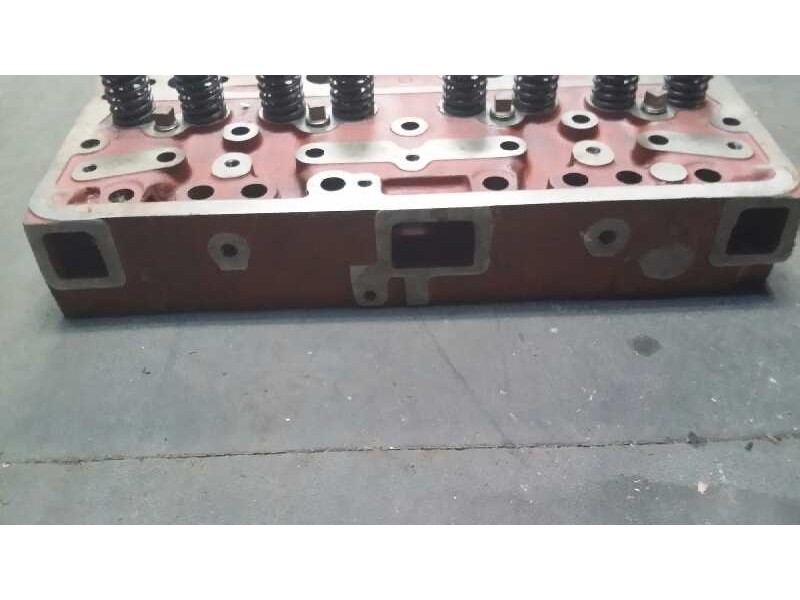 Recambio de culata para ebro l35 perkins referencia OEM IAM 37116360 PERKINS 