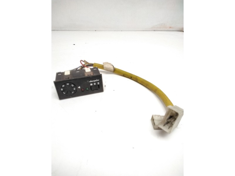 Recambio de mando calefaccion / aire acondicionado para man f 90 26.422 referencia OEM IAM 5HB004618-03 24V MANDO CALEFACCION AU