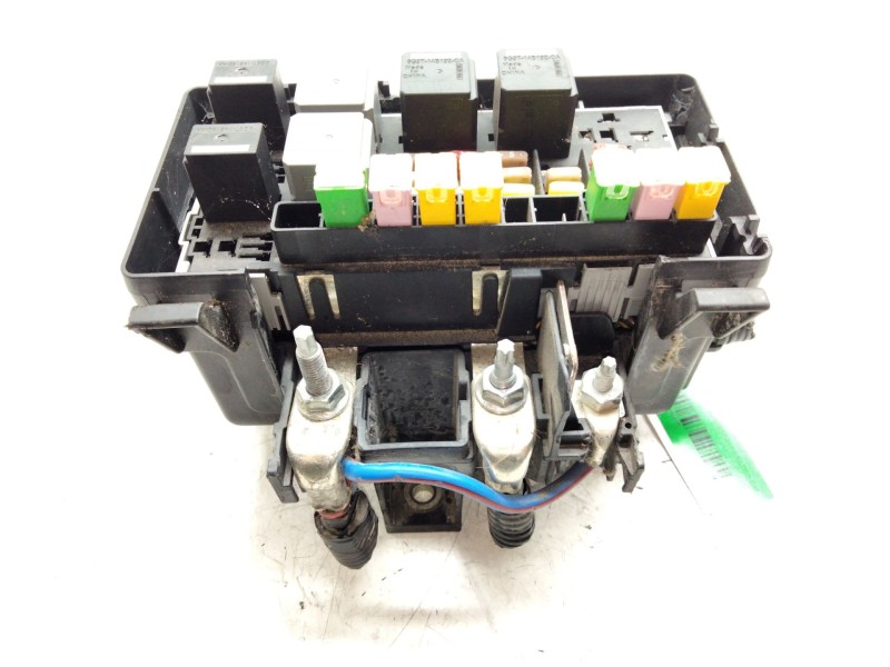 Recambio de caja fusibles para ford transit caja abierta ´06 2.4 tdci cat referencia OEM IAM 6C1114A067AB  
