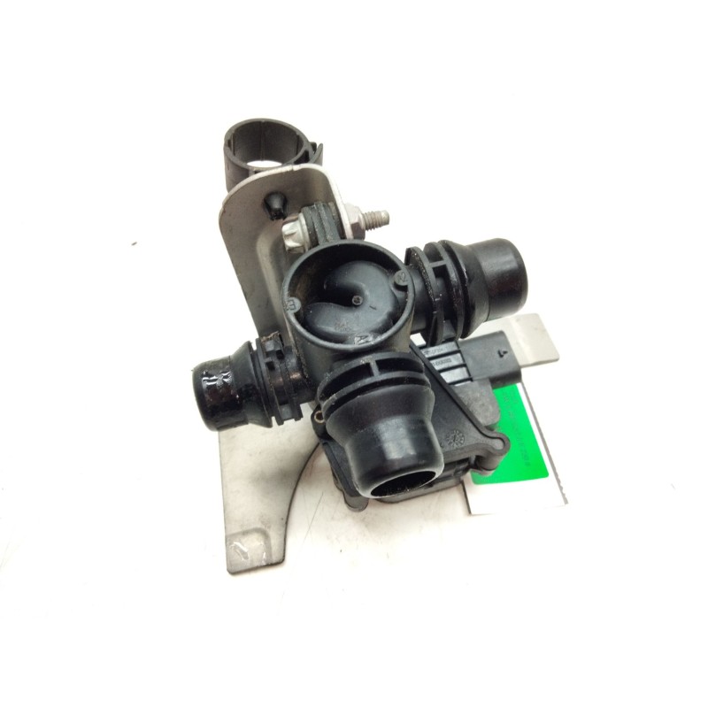 Recambio de bomba agua electrica para mercedes-benz clase e (w213) 2.0 e 220 d (213.004) referencia OEM IAM A0005061500  