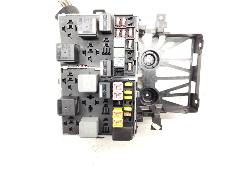 Recambio de caja fusibles para ford transit caja abierta ´06 2.4 tdci cat referencia OEM IAM   