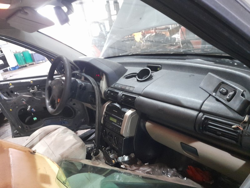 land rover freelander i (l314) del año 2006