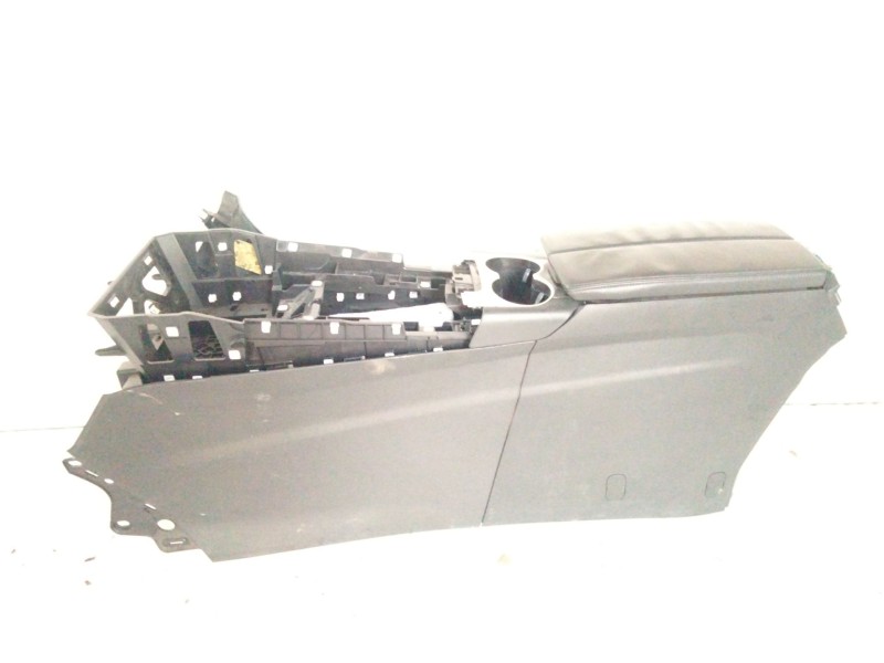 Recambio de reposabrazos para citroën ds 7 ds 7 crossback buehdi referencia OEM IAM 9810043677  