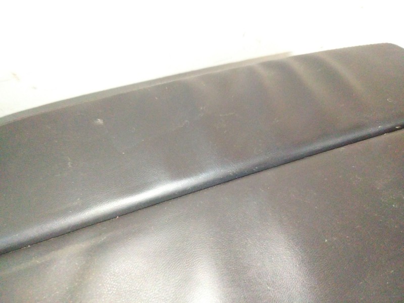 Recambio de reposabrazos para citroën ds 7 ds 7 crossback buehdi referencia OEM IAM 9810043677  