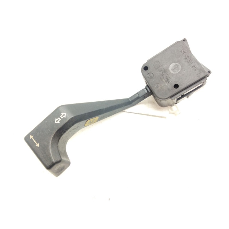 Recambio de mando intermitentes para opel ascona c (j82) 1.6 s (f11, m11, f68, m68) referencia OEM IAM 90181846  
