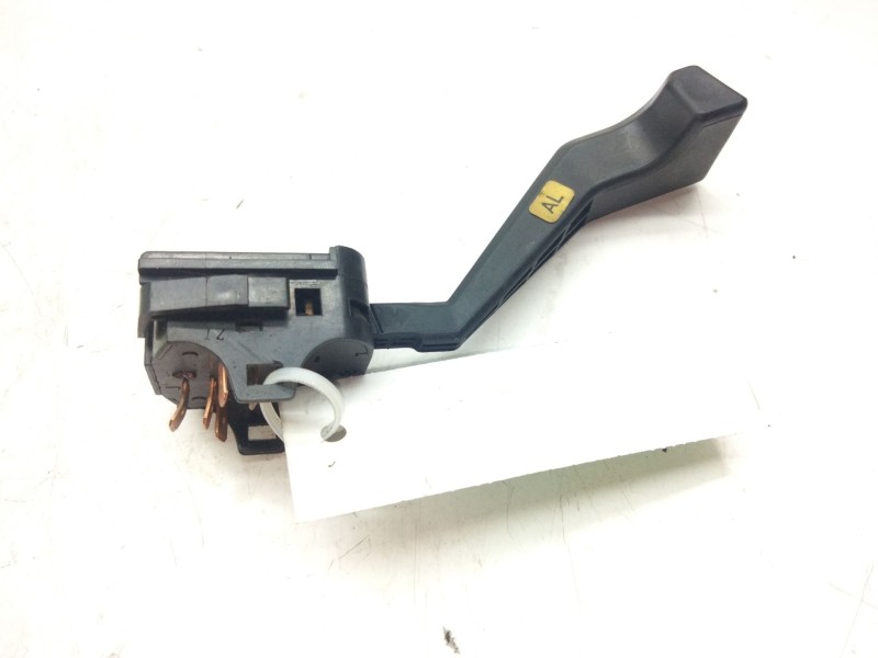 Recambio de mando limpia para opel ascona c (j82) 1.6 s (f11, m11, f68, m68) referencia OEM IAM 90197545  