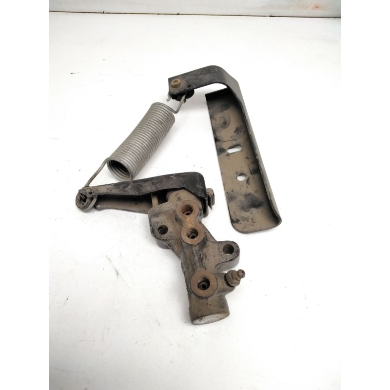 Recambio de compensador de frenada para nissan terrano ii (r20) 2.7 tdi 4wd referencia OEM IAM 464001F201  