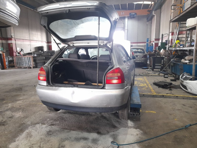 audi a3 (8l1) del año 1997