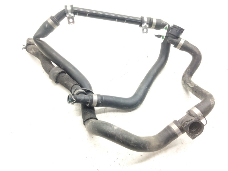 Recambio de tubo radiador para mercedes-benz clase e (w213) 2.0 e 220 d (213.004) referencia OEM IAM A2135016502  