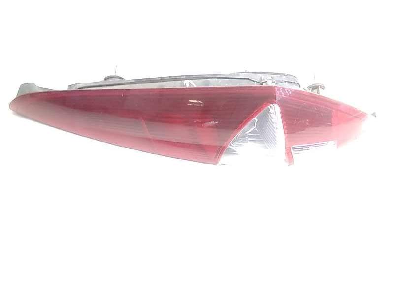 Recambio de piloto trasero derecho para fiat punto berlina (188) 1.3 16v multijet feel referencia OEM IAM 286202  