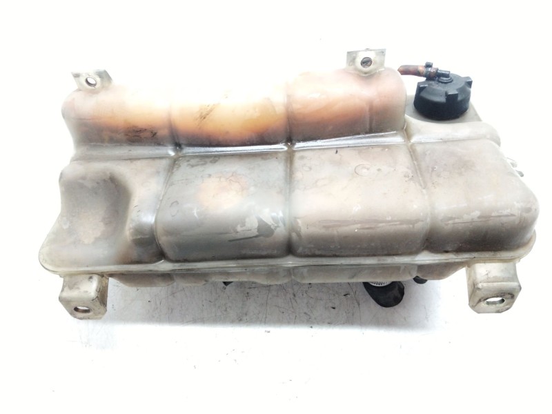 Recambio de deposito expansion para iveco daily iii caja/chasis 35 s 11,35 c 11 (a2fc13aa, a6fbu4ab, a2nb14a1, a2nd13a1,... refe