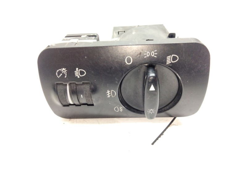 Recambio de mando luces para audi a3 (8l1) 1.6 referencia OEM IAM 8L1941531G  