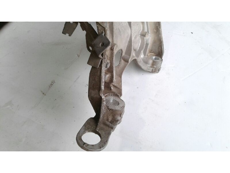 Recambio de subchasis para audi q5 (8r) 2.0 tdi (125kw) referencia OEM IAM   