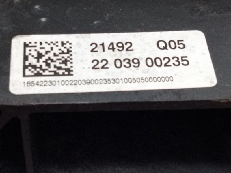 Recambio de soporte motor derecho superior para mercedes-benz clase e (w213) 2.0 e 220 d (213.004) referencia OEM IAM 2203900235