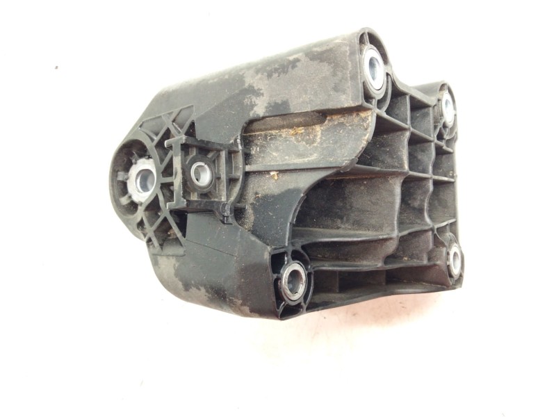 Recambio de soporte motor izquierdo superior para mercedes-benz clase e (w213) 2.0 e 220 d (213.004) referencia OEM IAM   