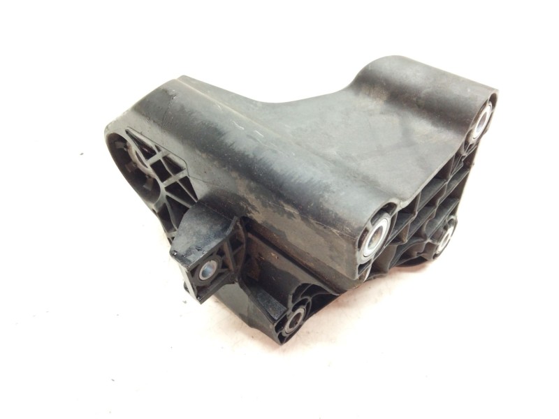 Recambio de soporte motor izquierdo superior para mercedes-benz clase e (w213) 2.0 e 220 d (213.004) referencia OEM IAM   