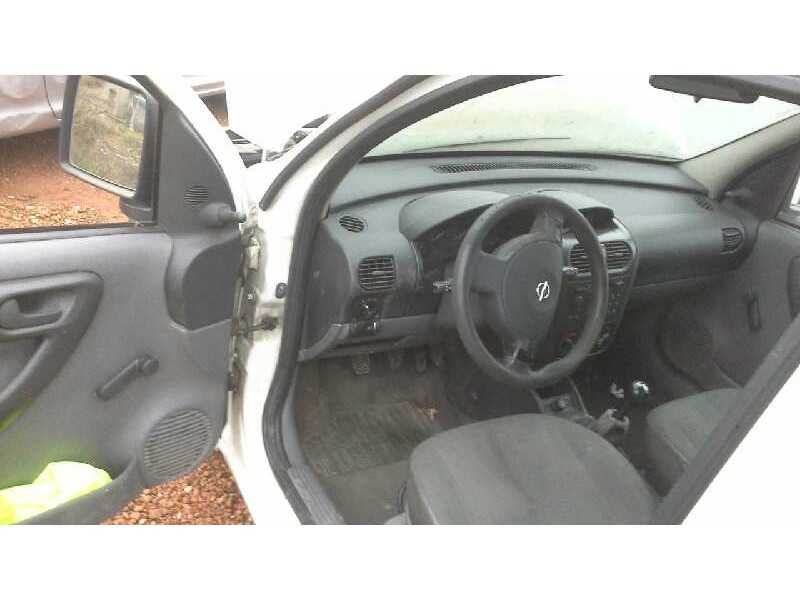 opel combo (corsa c) del año 2003