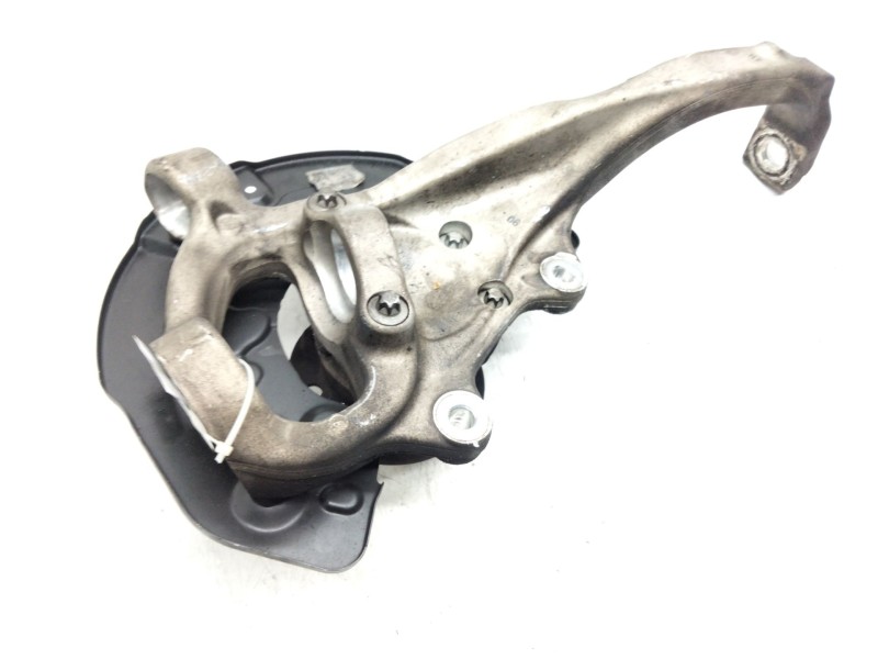 Recambio de mangueta delantera derecha para mercedes-benz clase e (w213) 2.0 e 220 d (213.004) referencia OEM IAM 2133324800  