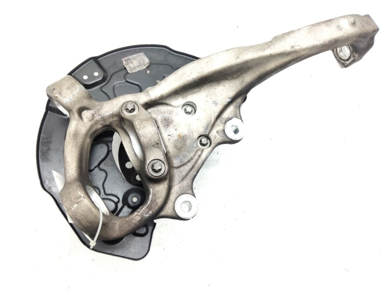 Recambio de mangueta delantera derecha para mercedes-benz clase e (w213) 2.0 e 220 d (213.004) referencia OEM IAM 2133324800  