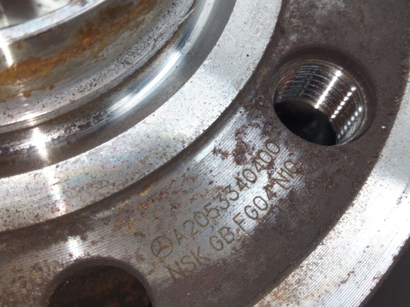 Recambio de mangueta delantera izquierda para mercedes-benz clase e (w213) 2.0 e 220 d (213.004) referencia OEM IAM 2133324700  