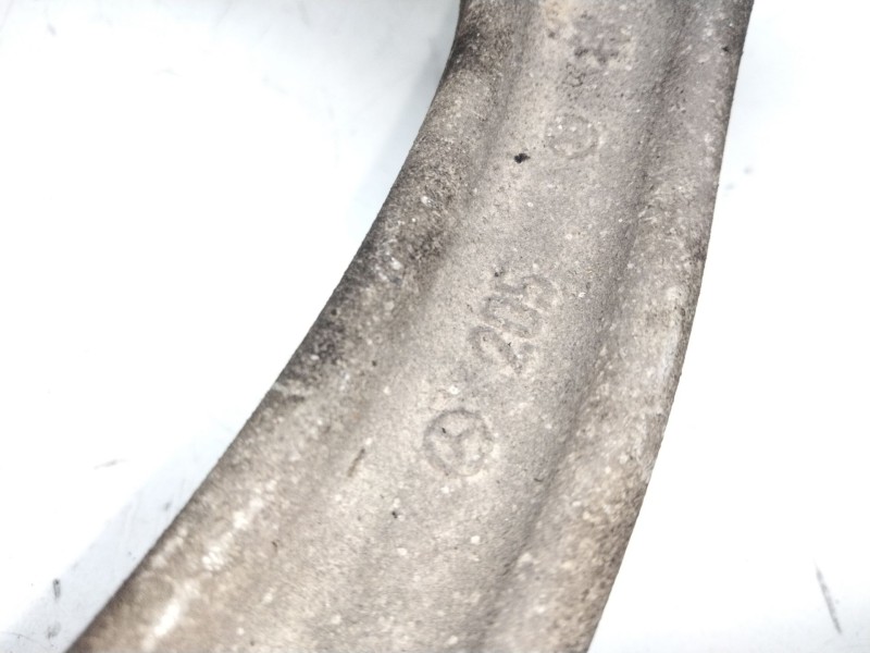 Recambio de brazo suspension superior delantero izquierdo para mercedes-benz clase e (w213) 2.0 e 220 d (213.004) referencia OEM
