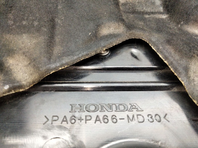 Recambio de tapa motor para honda cr-v ii (rd_) 2.2 ctdi (rd9) referencia OEM IAM PA6PA66MD30  