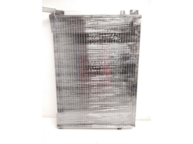 Recambio de condensador / radiador aire acondicionado para opel vivaro combi 2.9t corto referencia OEM IAM 7700312901E  