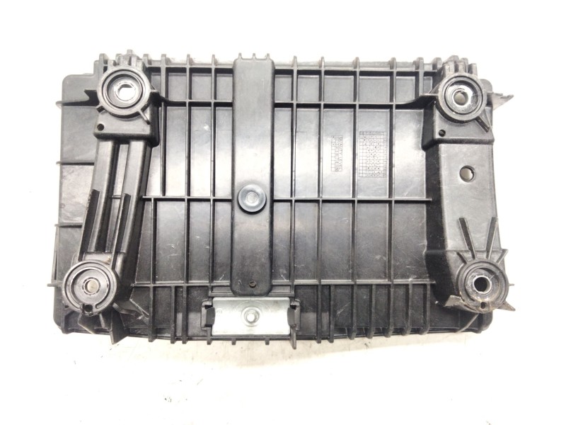 Recambio de soporte bateria para mercedes-benz clase e (w213) 2.0 e 220 d (213.004) referencia OEM IAM A2056201302  