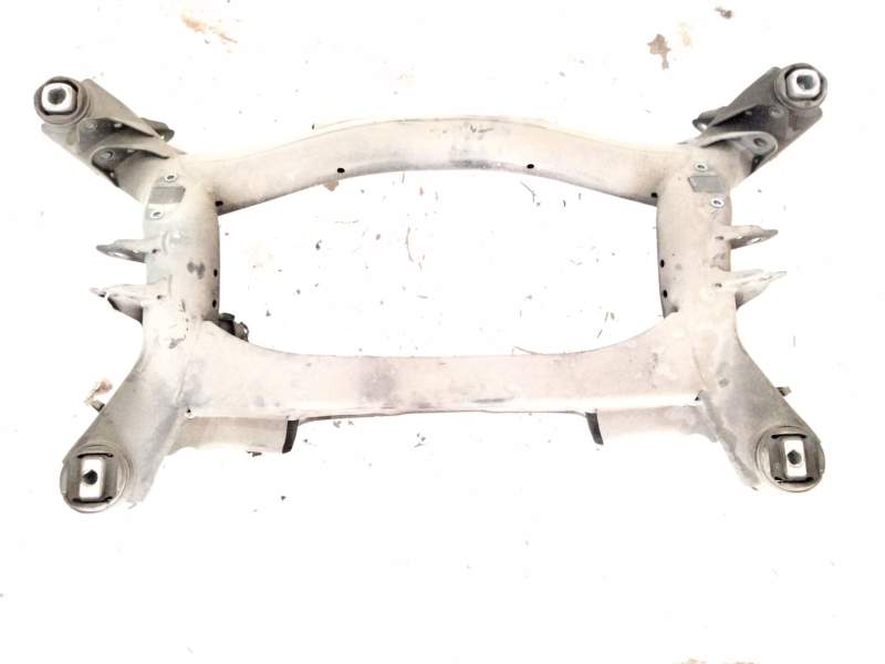 Recambio de subchasis trasero para bmw 3 touring (f31) 318 d referencia OEM IAM 6792506  