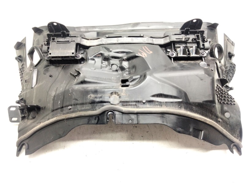 Recambio de panel protector para mercedes-benz clase e (w213) 2.0 e 220 d (213.004) referencia OEM IAM   