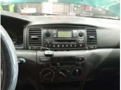 toyota corolla (_e12_) del año 2004 2