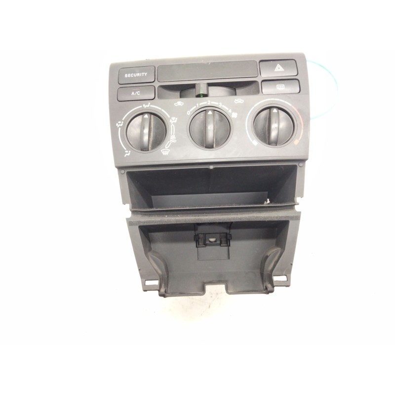 Recambio de mando calefaccion / aire acondicionado para toyota corolla (_e12_) 1.4 vvt-i (zze120_) referencia OEM IAM   