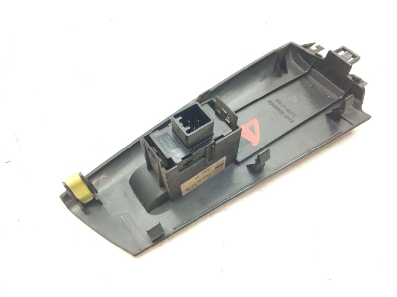 Recambio de mando elevalunas delantero derecho para toyota corolla (_e12_) 1.4 vvt-i (zze120_) referencia OEM IAM   