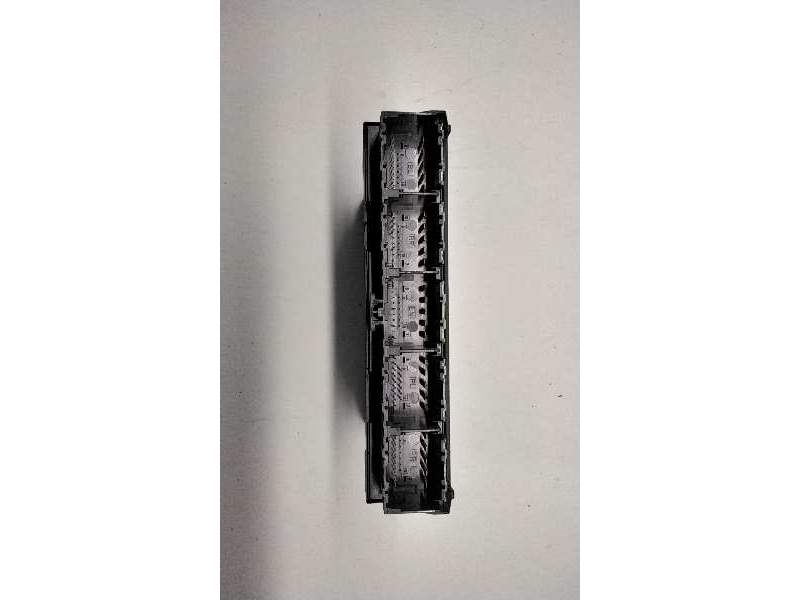 Recambio de centralita motor uce para ford focus berlina (cak) ambiente referencia OEM IAM 1S7T15K600FC  