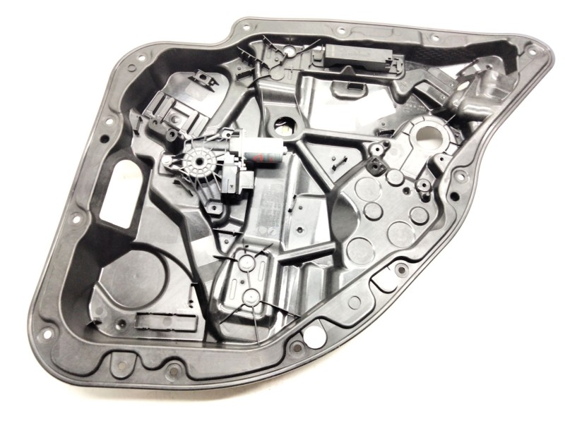 Recambio de elevalunas trasero derecho para mercedes-benz clase e (w213) 2.0 e 220 d (213.004) referencia OEM IAM A1679003718  