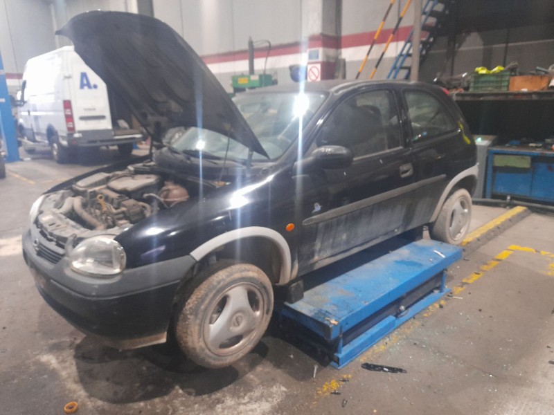 opel corsa b (s93) del año 1998