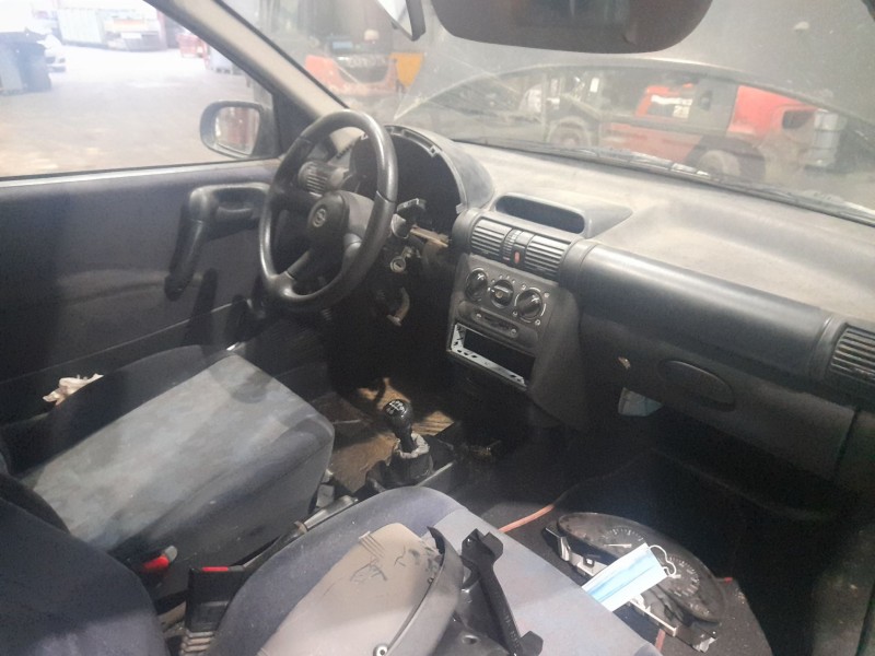 opel corsa b (s93) del año 1998