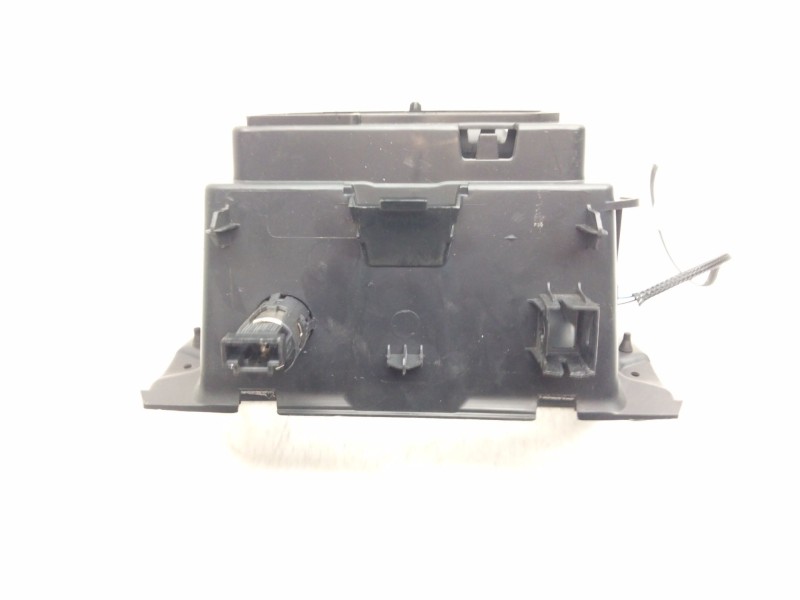 Recambio de guantera para citroën ds 7 ds 7 crossback buehdi referencia OEM IAM   