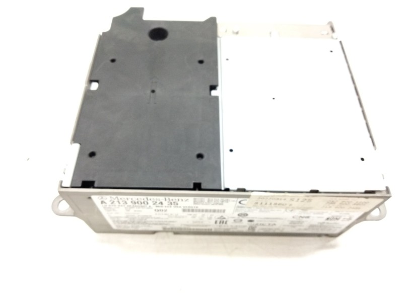 Recambio de sistema audio / radio cd para mercedes-benz clase e (w213) 2.0 e 220 d (213.004) referencia OEM IAM A2139002435  