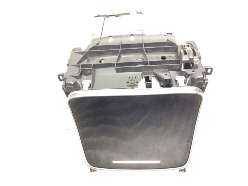 Recambio de guantera superior central para mercedes-benz clase e (w213) 2.0 e 220 d (213.004) referencia OEM IAM A2136808807  