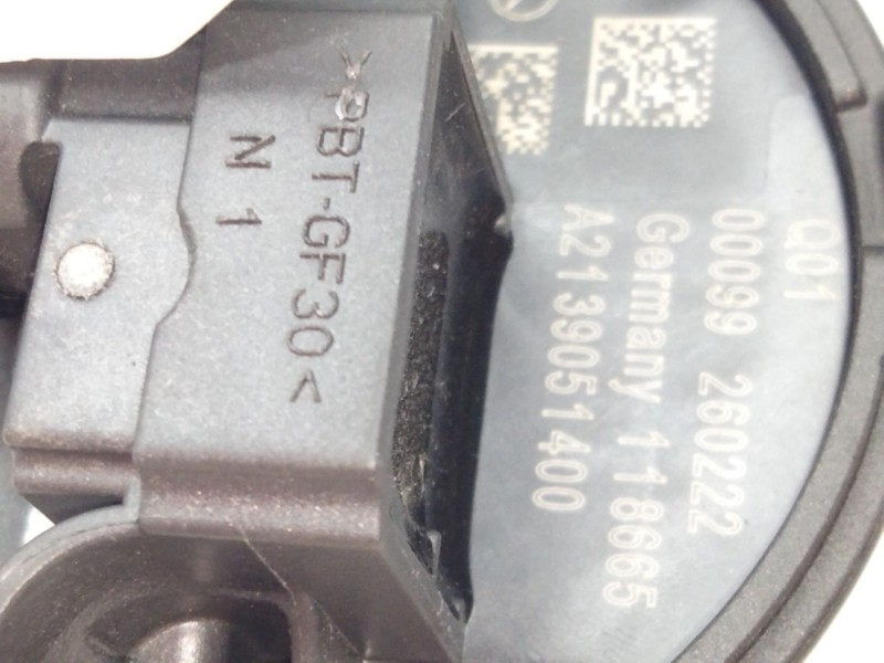 Recambio de sensor impacto lateral para mercedes-benz clase e (w213) 2.0 e 220 d (213.004) referencia OEM IAM A2139051400  