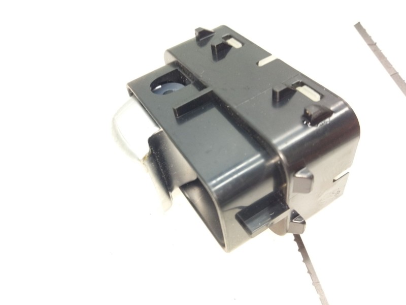 Recambio de mando elevalunas trasero derecho para mercedes-benz clase e (w213) 2.0 e 220 d (213.004) referencia OEM IAM A2229050