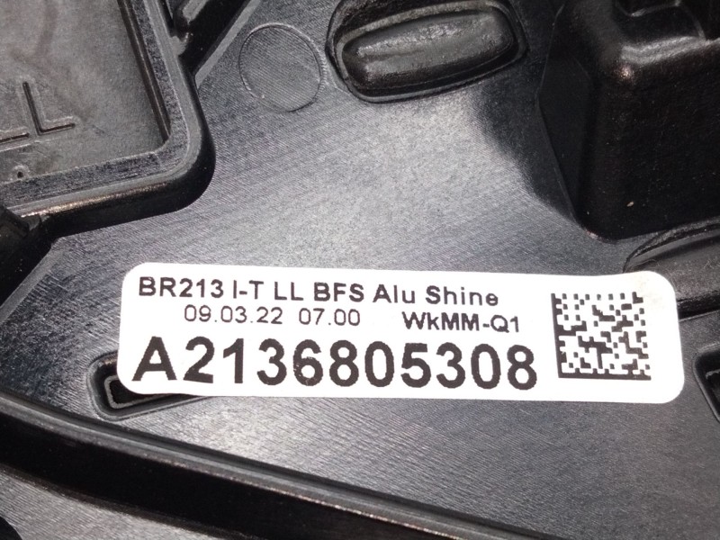Recambio de moldura para mercedes-benz clase e (w213) 2.0 e 220 d (213.004) referencia OEM IAM A2136805308  