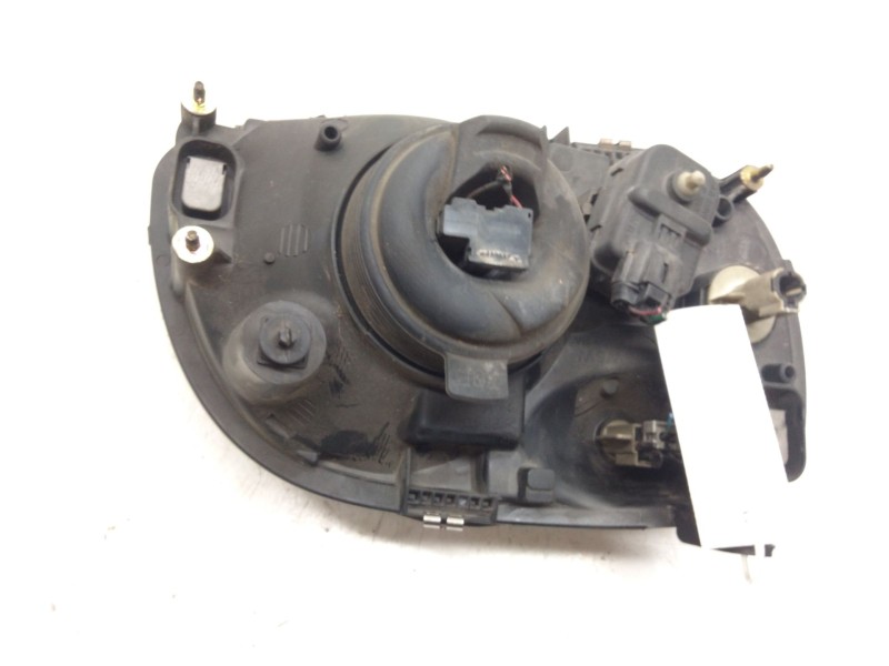 Recambio de faro izquierdo para nissan micra ii (k11) 1.0 i 16v referencia OEM IAM   