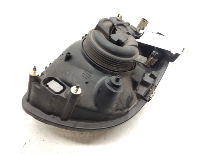 Recambio de faro izquierdo para nissan micra ii (k11) 1.0 i 16v referencia OEM IAM   