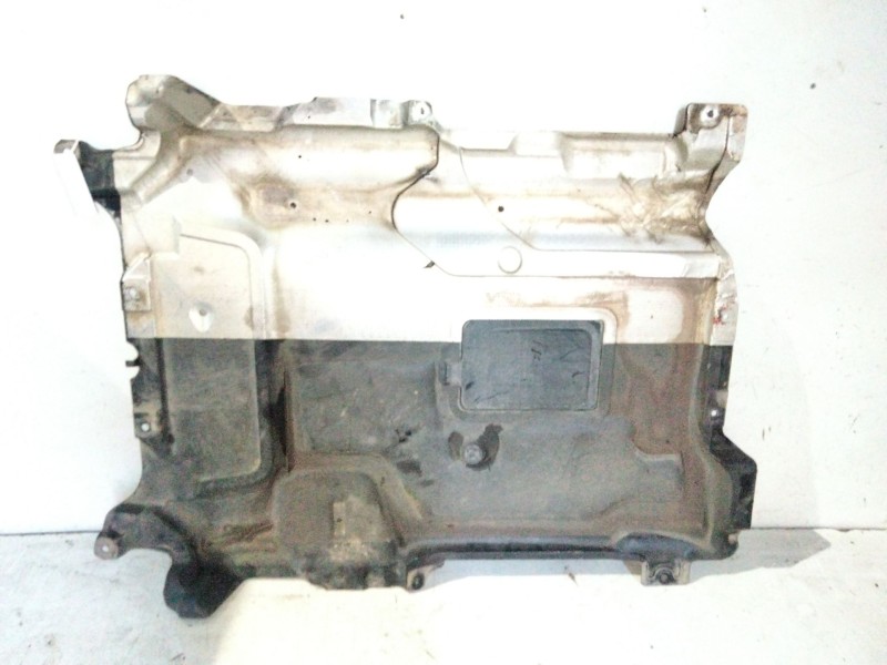 Recambio de cubrecarter para mercedes-benz clase e (w213) 2.0 e 220 d (213.004) referencia OEM IAM A2135206000  