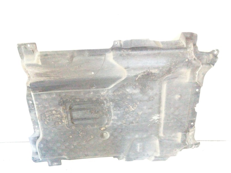 Recambio de cubrecarter para mercedes-benz clase e (w213) 2.0 e 220 d (213.004) referencia OEM IAM A2135206000  