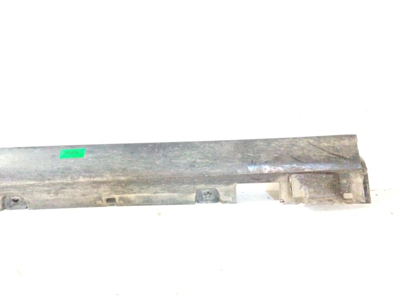 Recambio de talonera derecha para mercedes-benz clase e (w213) 2.0 e 220 d (213.004) referencia OEM IAM A2136908404  