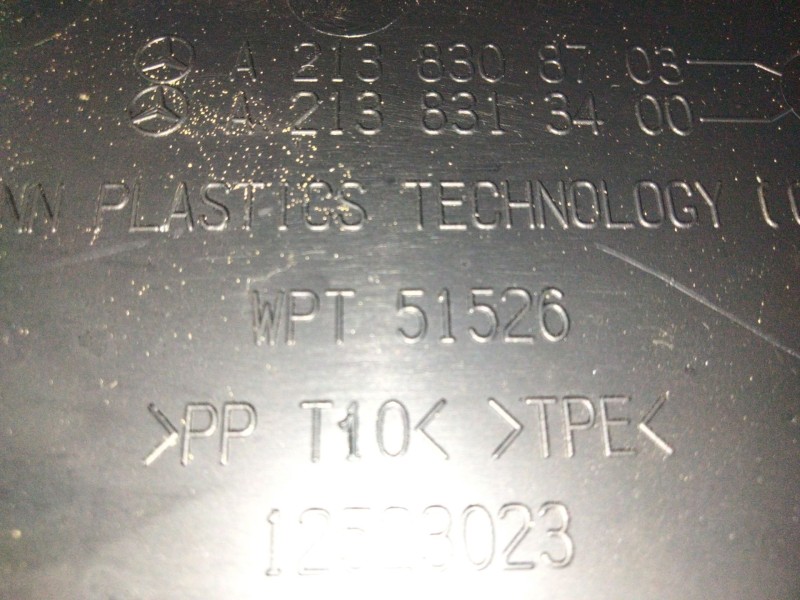 Recambio de torpedo para mercedes-benz clase e (w213) 2.0 e 220 d (213.004) referencia OEM IAM A2138308703  